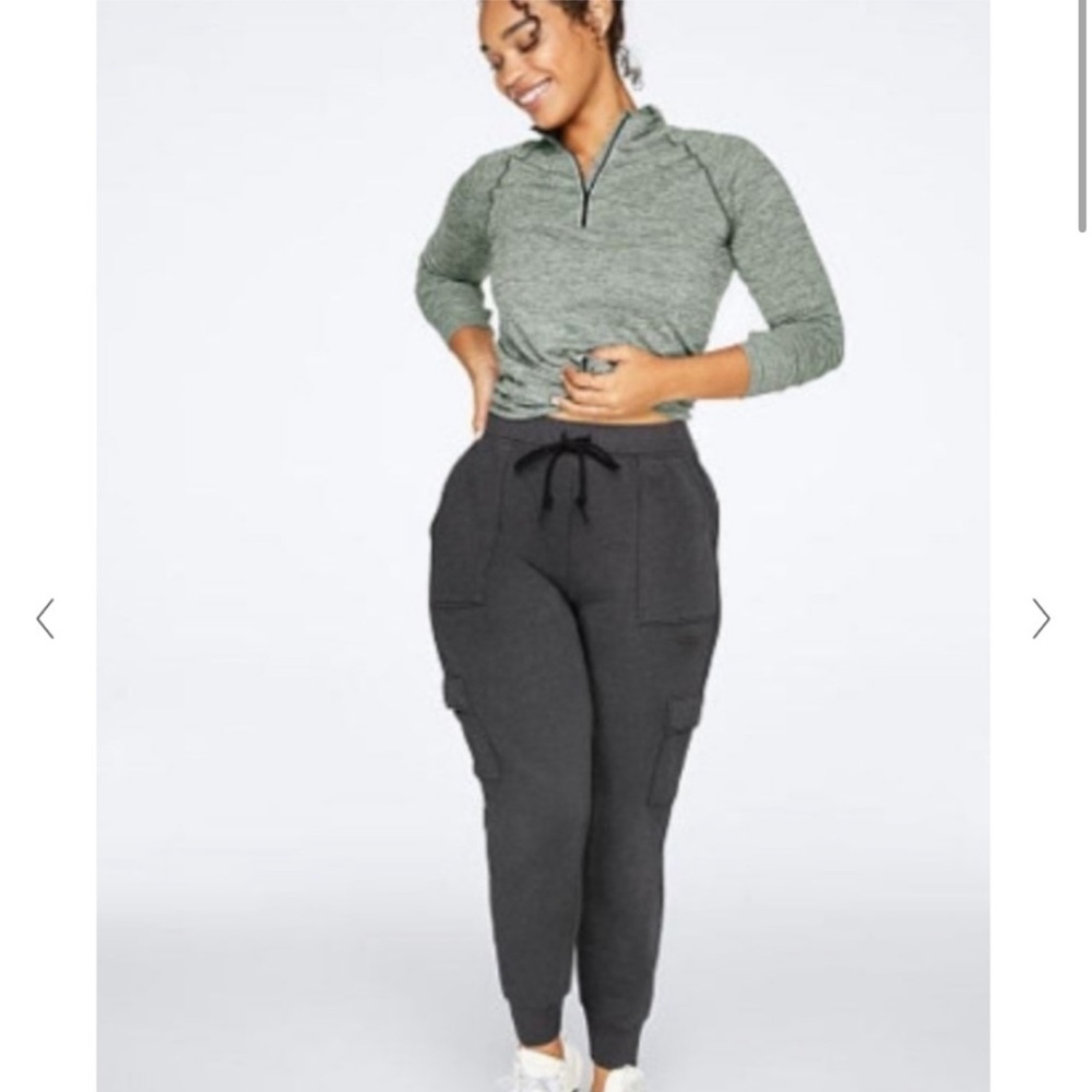 PINK VS CARGO PANTS